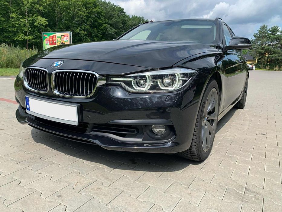 BMW Seria 3 BMW 320i 184km