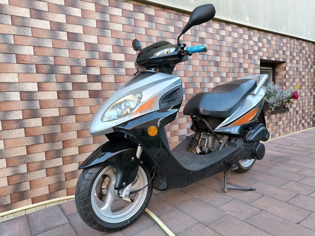 Skuter QINGQI RS125  2007rok