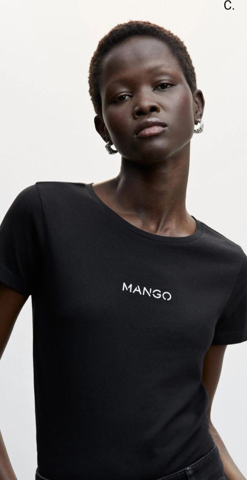Жіноча чорна футболка Mango Іспанія М