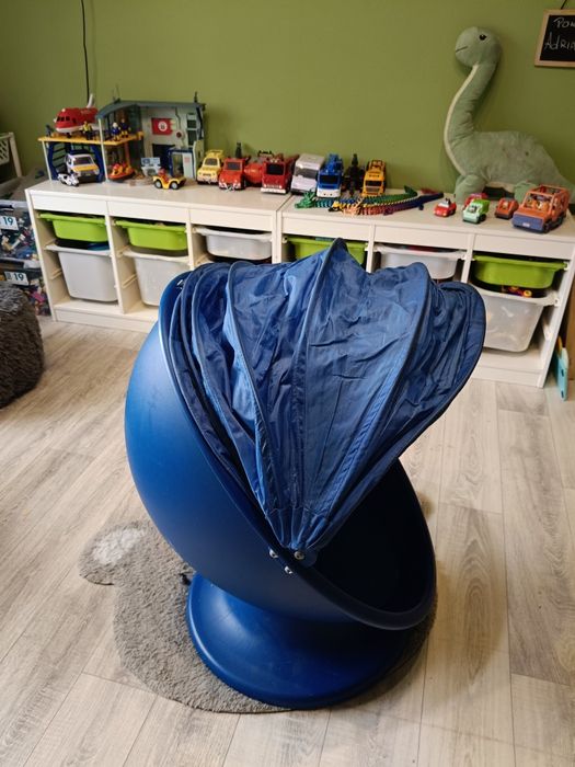 Fotel obrotowy jajo Ikea Lomsk