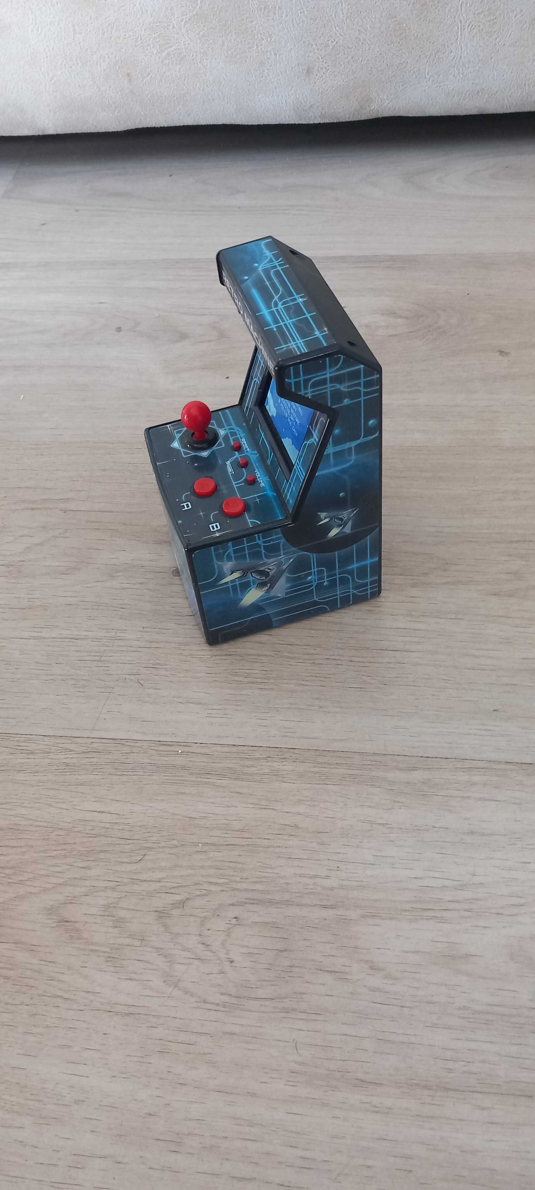 Mini Retro Arcade
