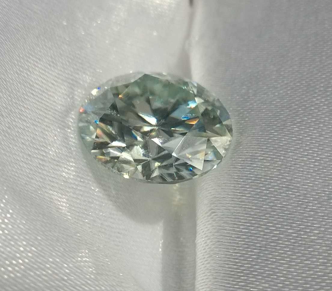 7.6 Ct   Biały Moissanit  13  mm   VVS1