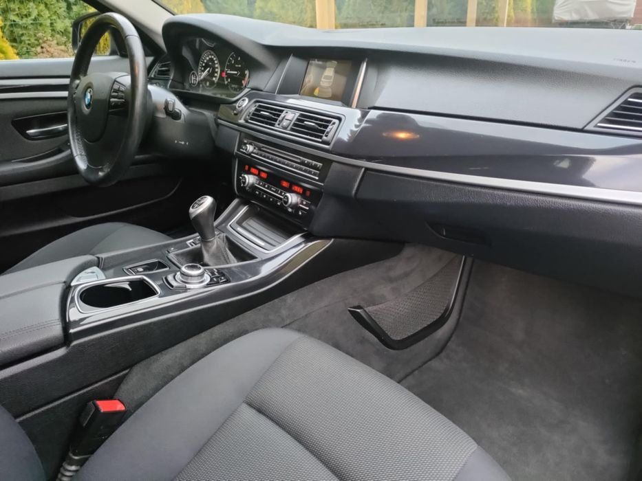 BMW 5 F11 kombi, 2.0 diesel,  manual, 2016