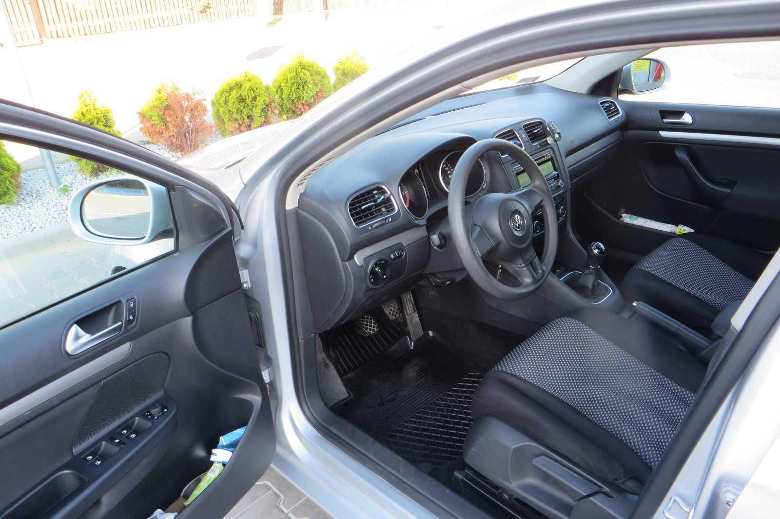 Sprzedam VW Golf VI Trendline Kombi 1,6 TDI-CR  77kW/105 KM