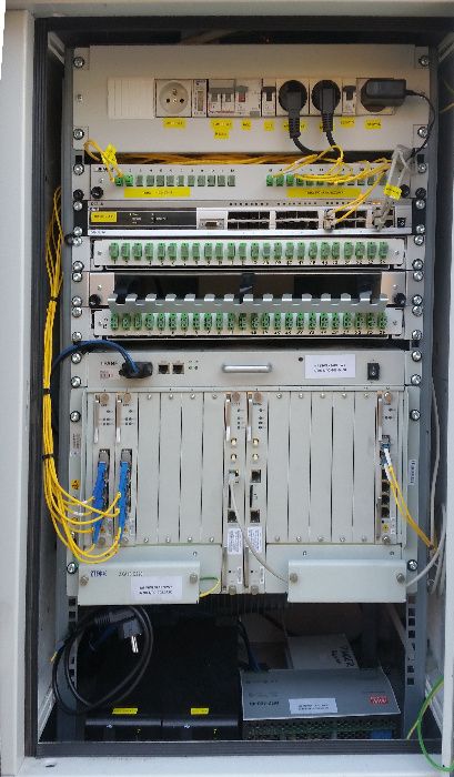 Spawanie światłowodów + pomiary + budowa sieci FTTH/LAN