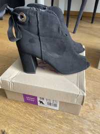 Buty botki rozmiar 38