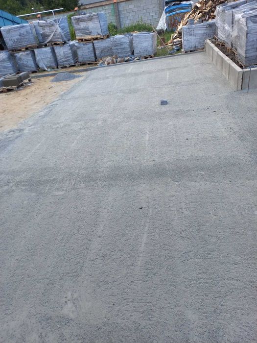 Вкладання бруківки,плитки тротуарної