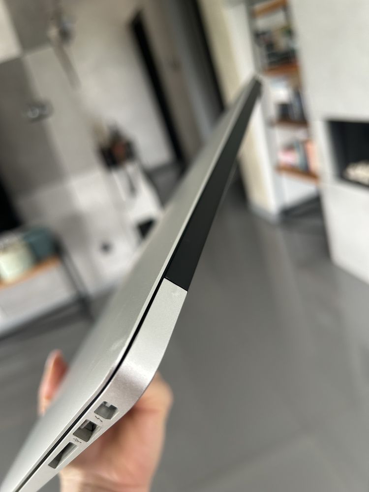 MacBook Air 13 cal Apple