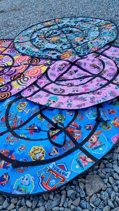 Тюбінг (надувні санки, ватрушка)