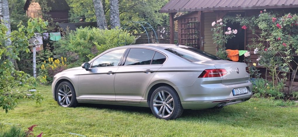 Passat 2.0 TDi 190km Highline.     !   !   !