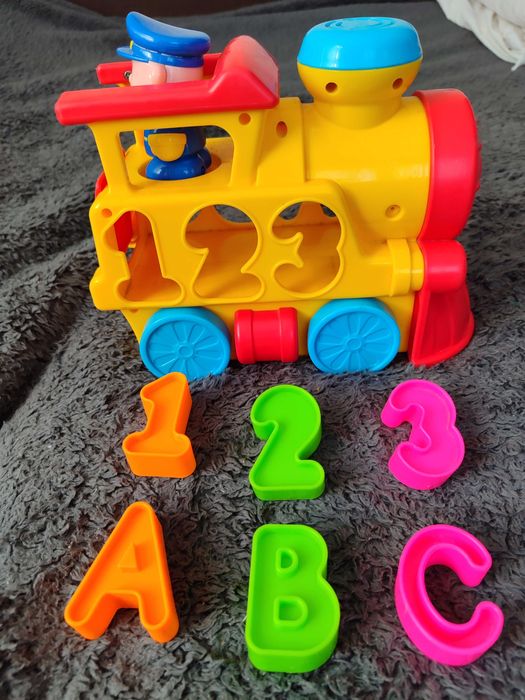 Музичний, розвиваючий поїзд