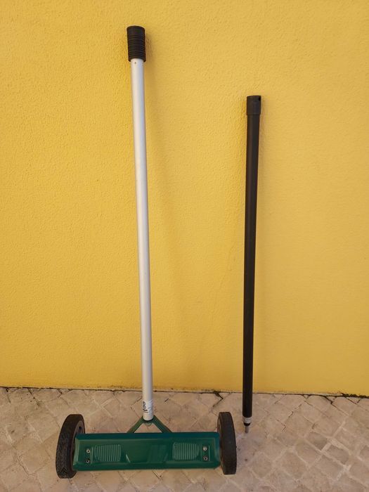 Escarificador de relva manual de 32 cm (usado)