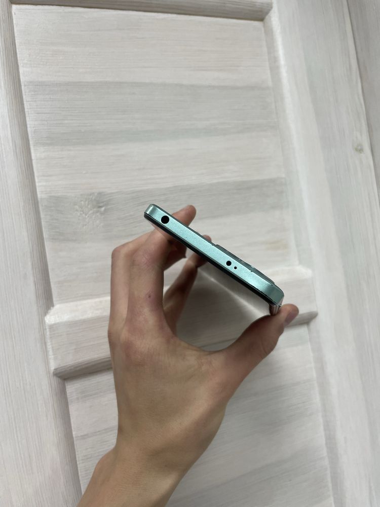 Xiaomi Redmi Note 12  8/256Gb Стан Супер!
