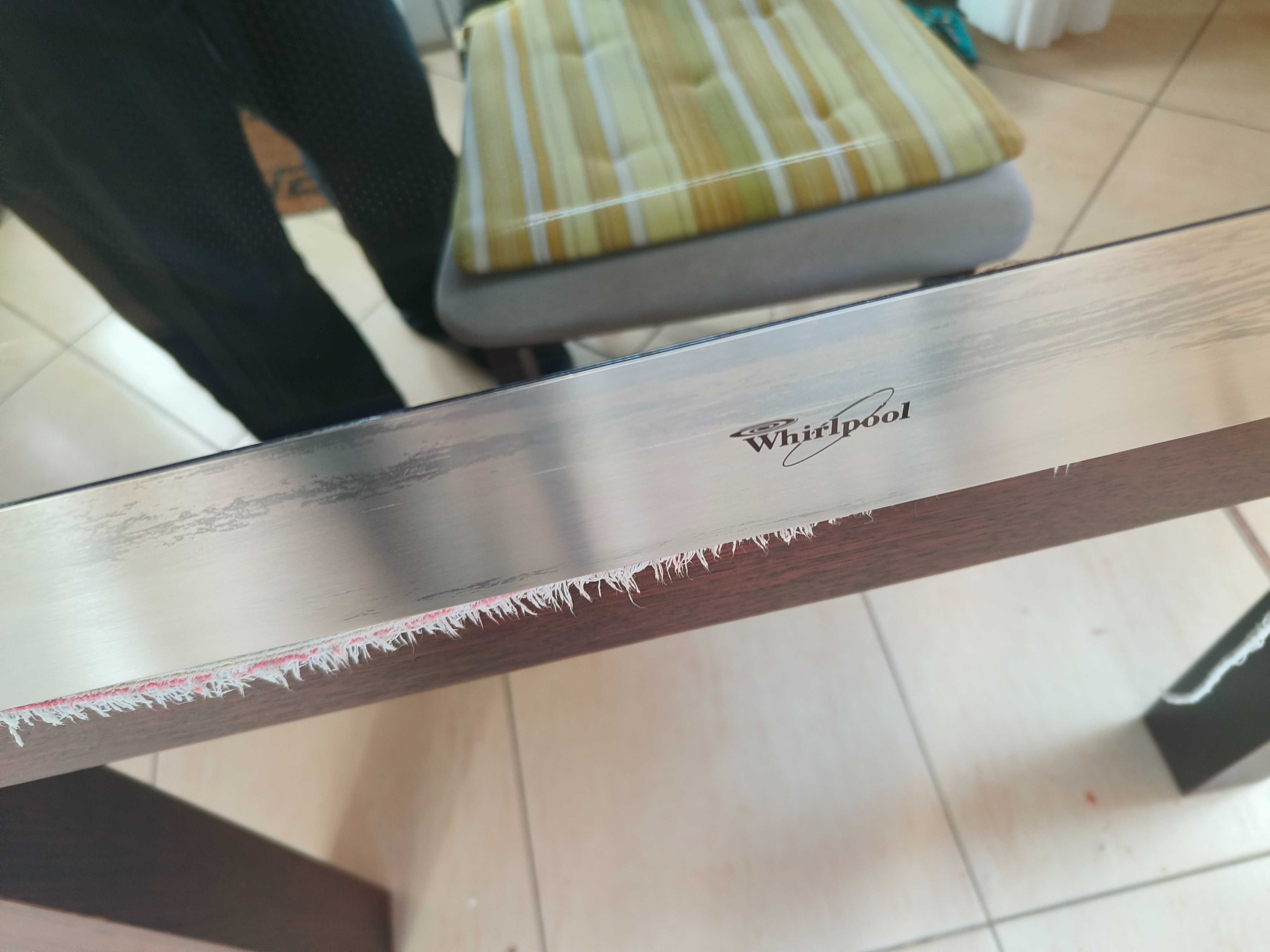 Kuchenka mikrofalowa z grillem do zabudowy Whirlpool AMW 535/IX INOX