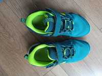 Buty sportowe Decathlon r. 30