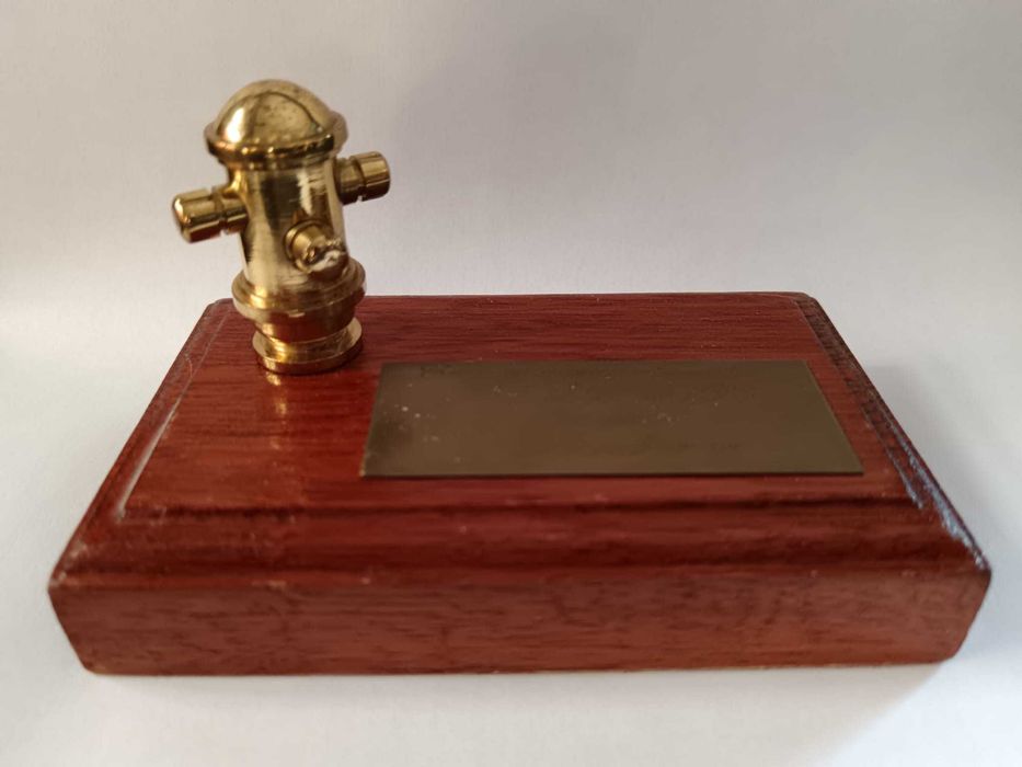 Placa alusiva aos Bombeiros - Brasil