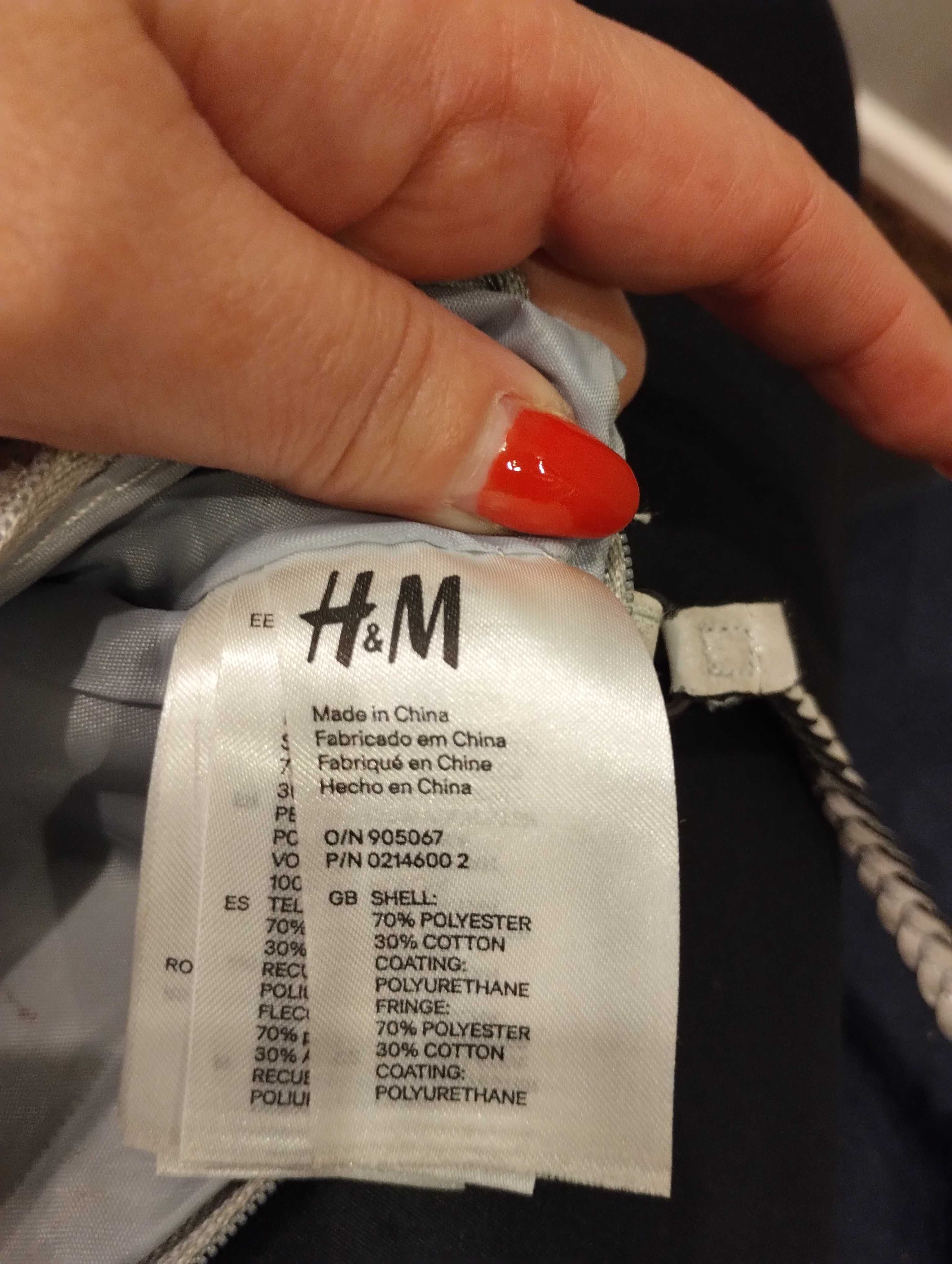Siwa mała torebka z frędzelkami H&M