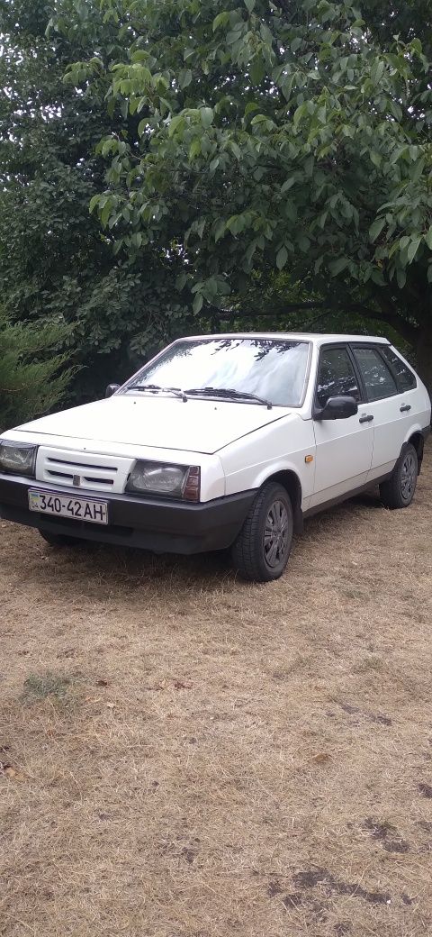 Продам Ваз 2109  1992
