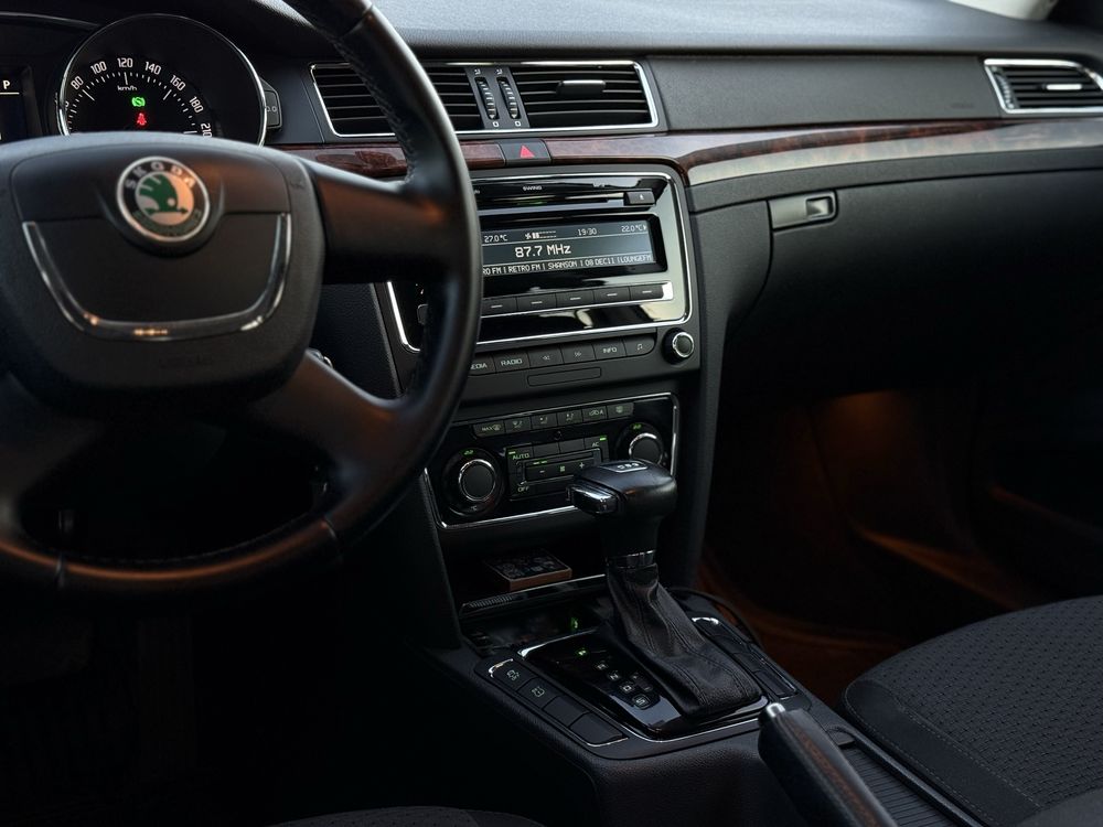 Skoda Superb 2011 1.8TSI
