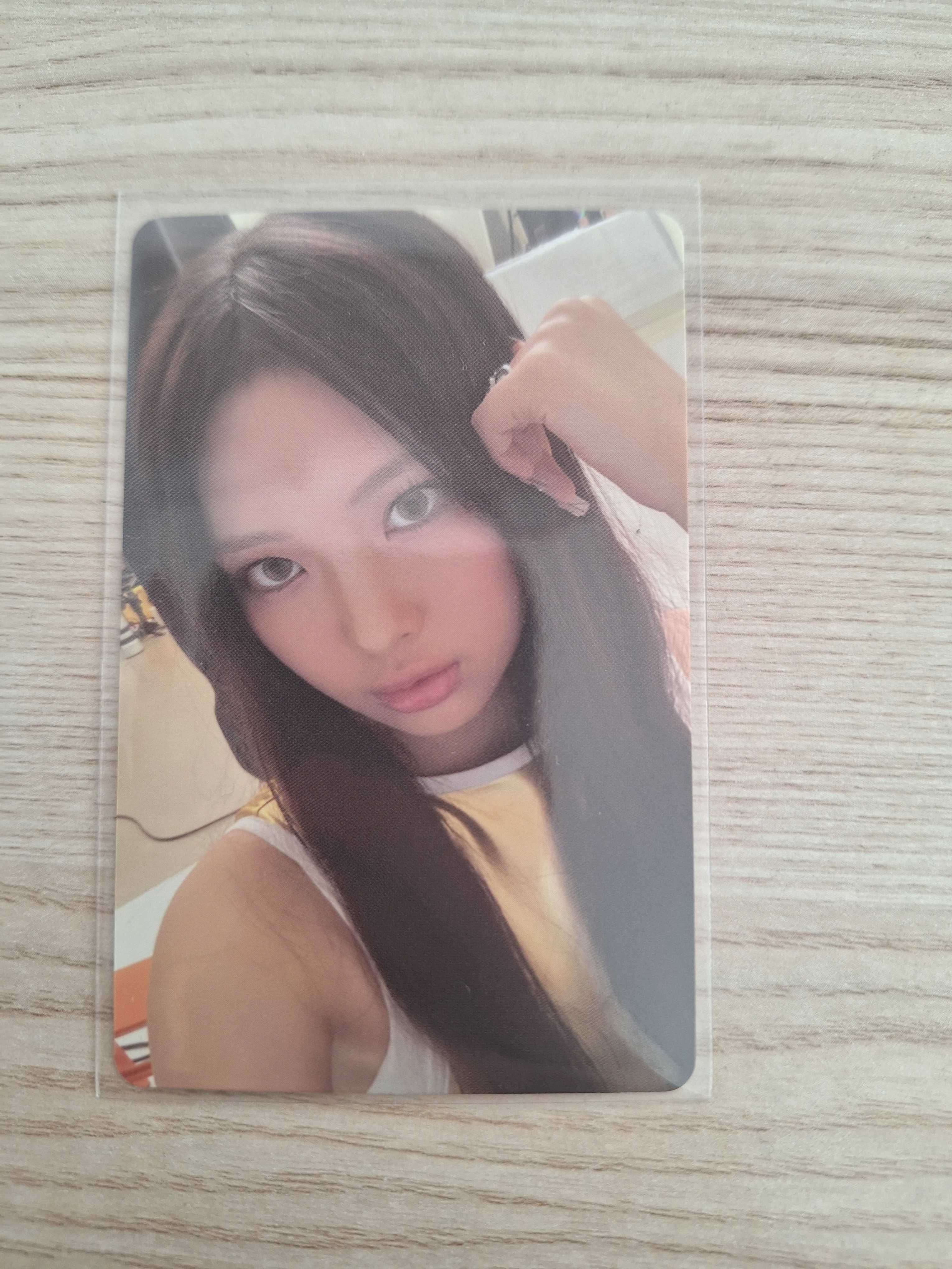 Photocard Hyein Newjeans