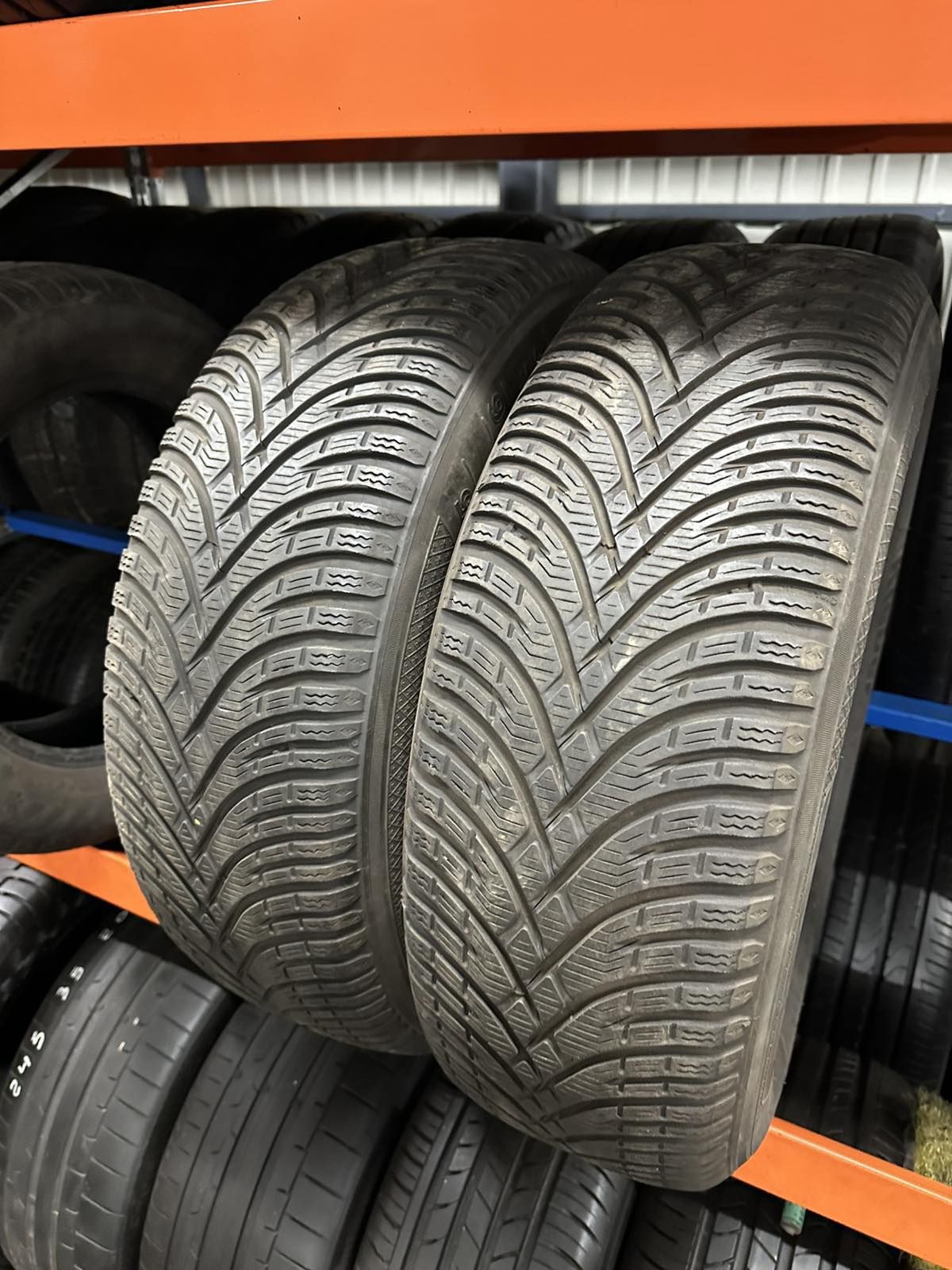 Шини Резина 215/65 R16 102H Kleber Krisalp HP3