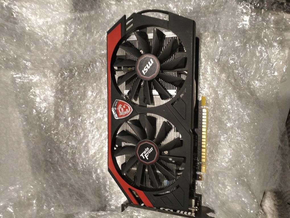 Placa gráfica GTX 750ti 2Gb