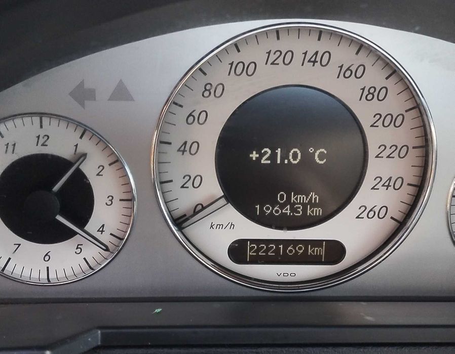 Mercedes Benz W211 E55 388k