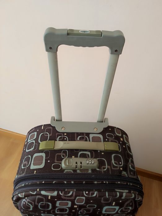 Mala de viagem usada