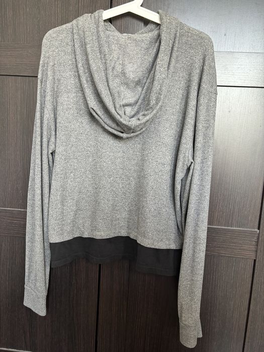 Szara bluza Bershka