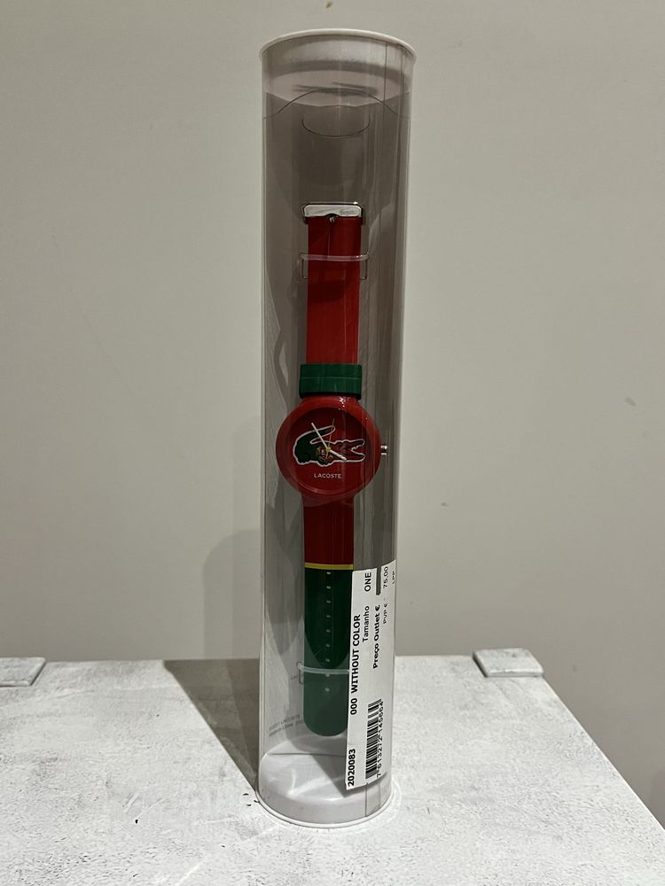 Relógio de pulso Lacoste Goa - edicao limitada bandeira de Portugal