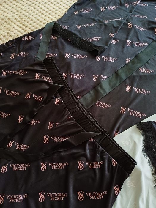 Атласна піжама -  трійка victoria's secret    xl-xxl, оригінал
