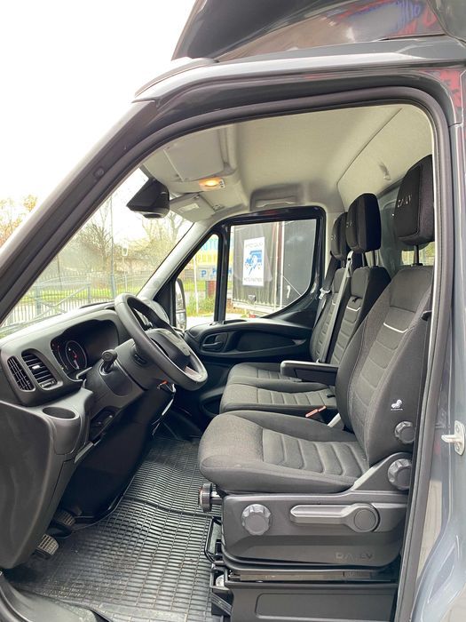 Wynajem Iveco Daily 8EP Plandeka/Winda/Firanka ŚLĄSK