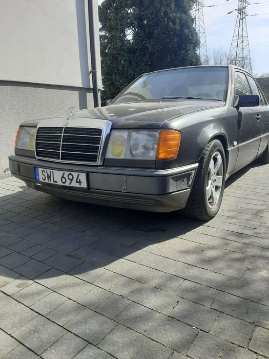 Mercedes-Benz W124 (1984-1993) Mercedes W124 E300-24v