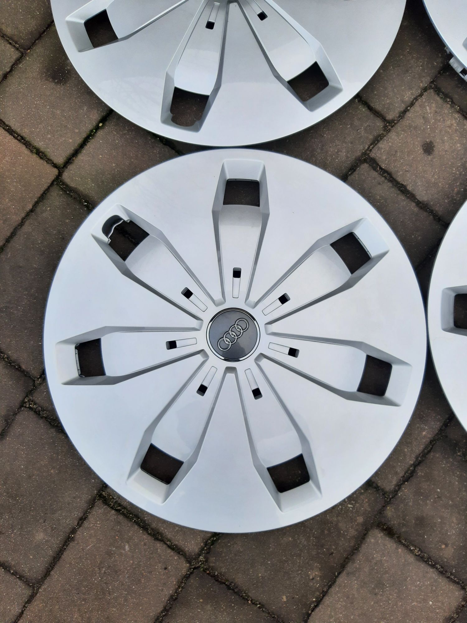 Kołpaki 16 Audi oryginalne