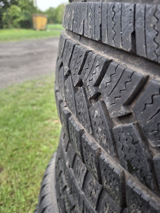 Koła Opony zimowe 16 205/55R16 vw bora
