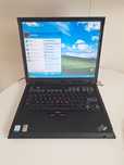 Retro laptop IBM ThinkPad R50e