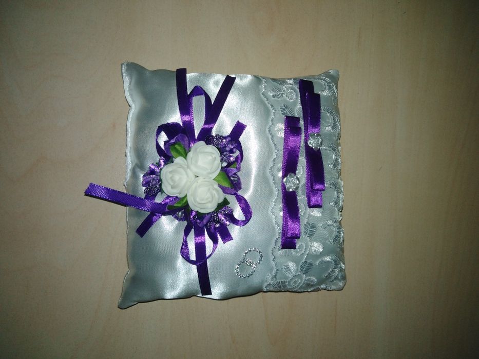 Подушечка для кольц