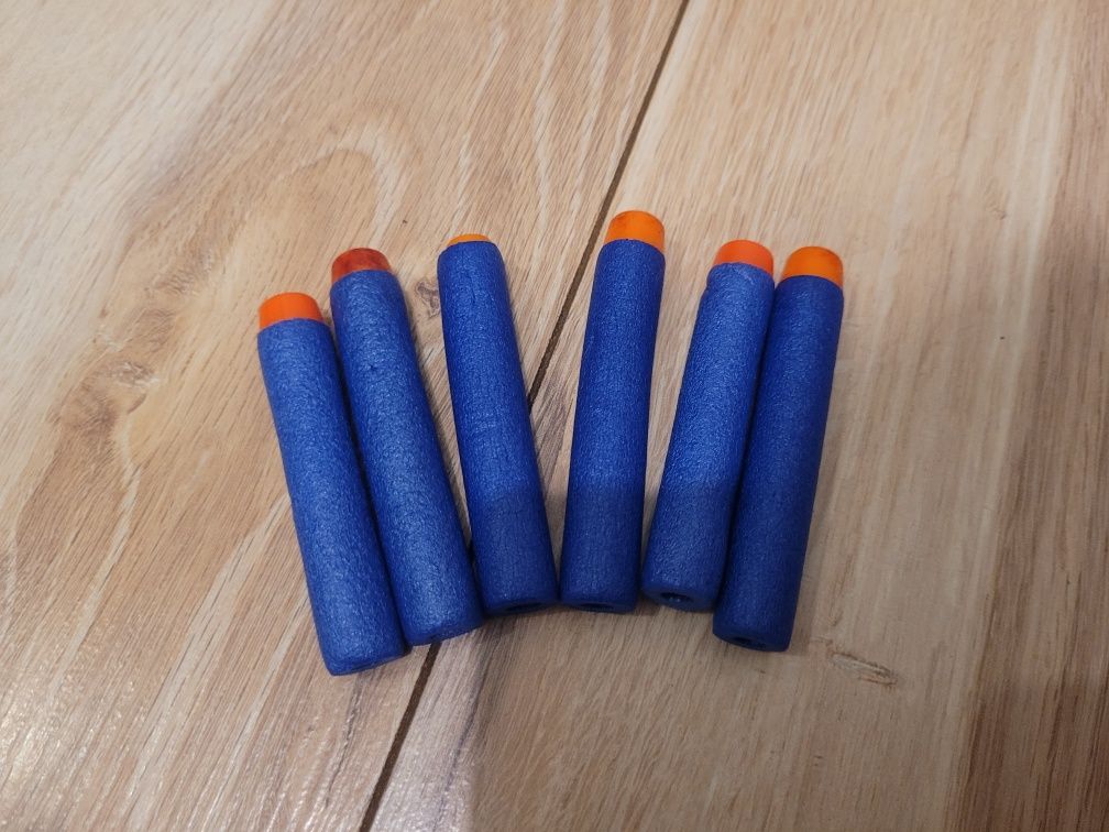 Pistolet Nerf z laserem plus strzałki