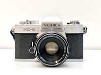 Yashica FX-2 + Objetiva 50mm f1.9 + Flash