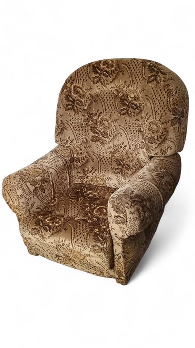 Dwa fotele vintage z pufą – retro / PRL, jeden w świetnym stanie