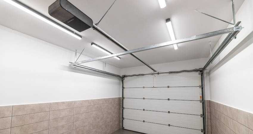 Автоматика для гаражних секційних воріт Xboost PD1000