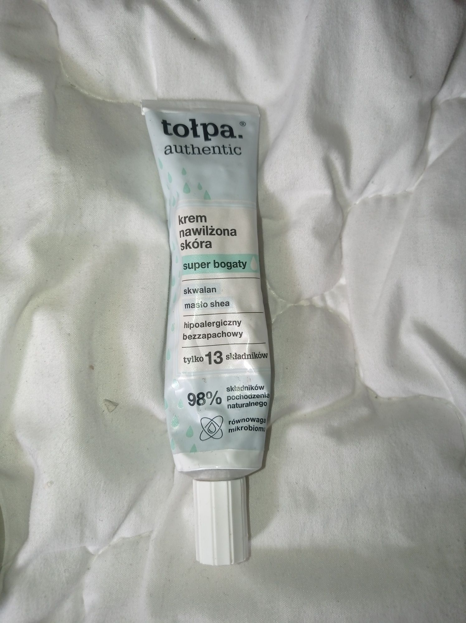 Zestaw kosmetyków magnetyczne rzęsy, srebrny tusz,eyeliner błyszczący