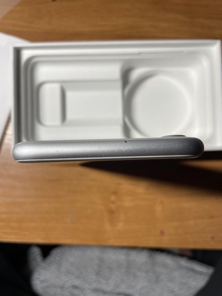 iPhone 7 w stanie bdb