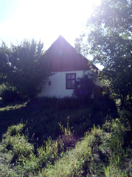 Продаж земельної ділянки з будинком