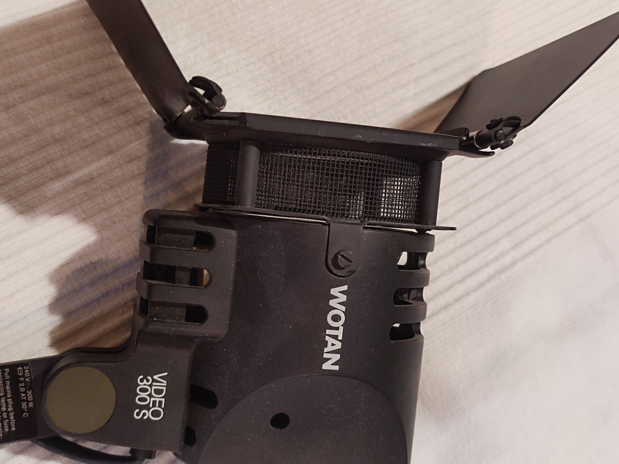 Lampa do aparatu fotograficznego Wotan