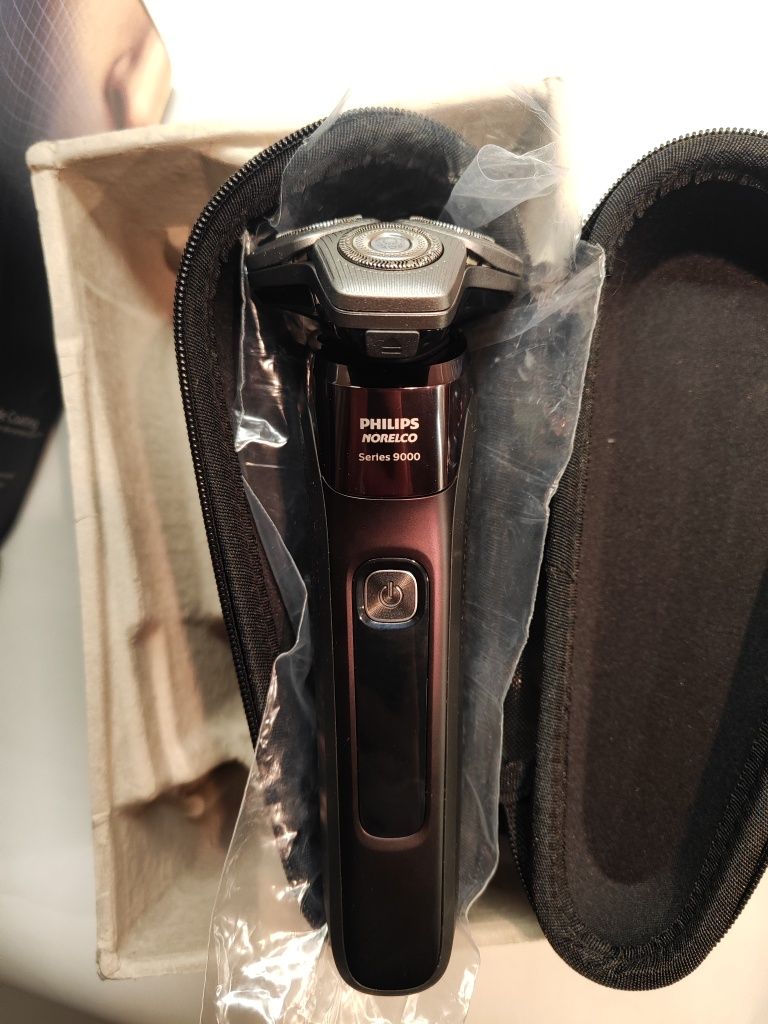 Электробритва Philips Norelco shaver Series 9000 9400  S9606/80 Нова