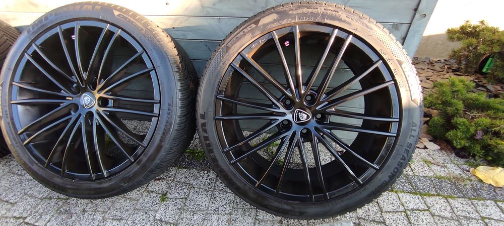 Koła 245/40/19 wielosezonowe 5*112*19