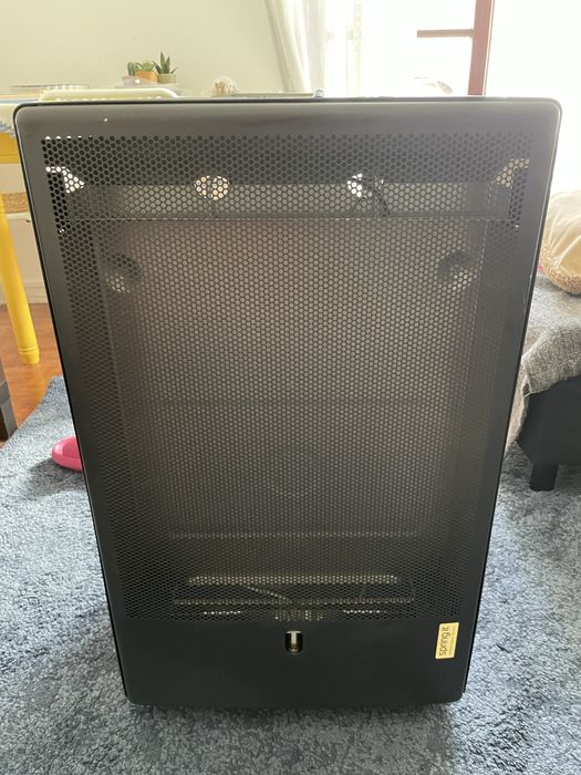 Aquecedor a botija em excelente estado.