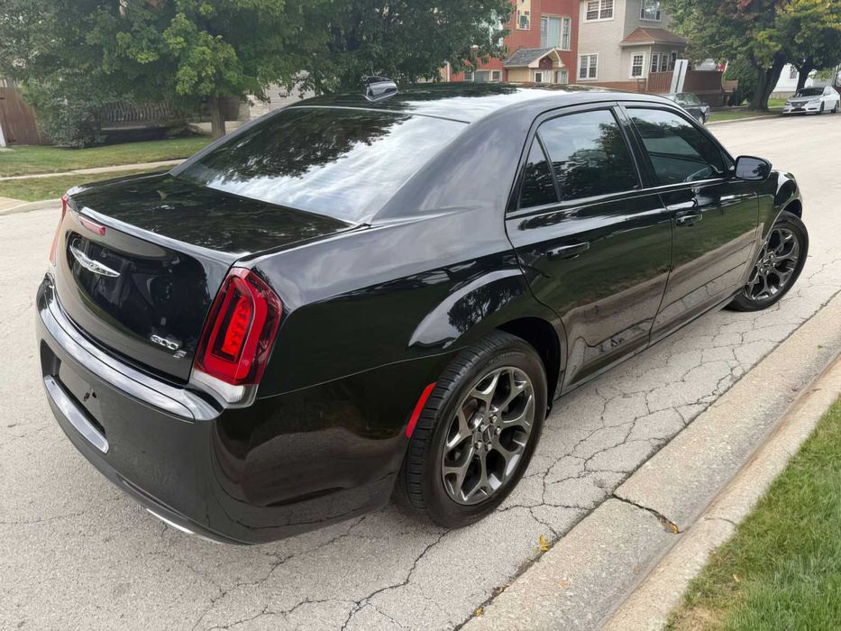 Chrysler 300      2016