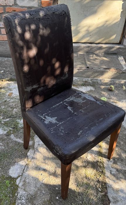 Стільці «HENRIKSDAL» Ikea